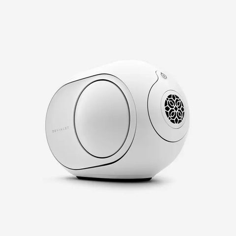 Devialet Phantom II 95 dB 18Hz – 21kHz. 350 Watts RMS  Iconic White